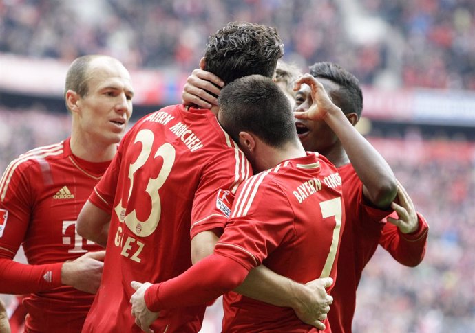El Bayern De Múnich Golea Y Se Coloca A Cinco Puntos Del Dortmund