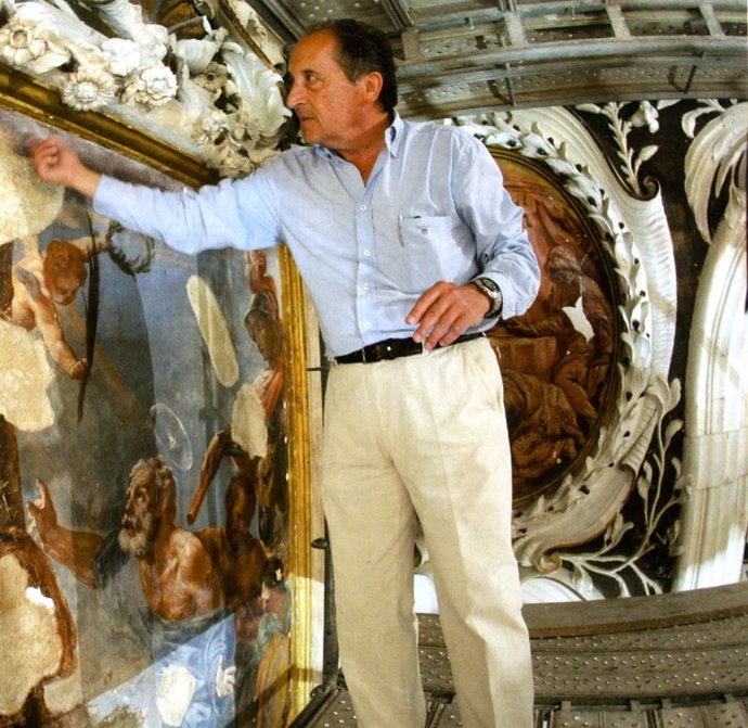 Salvador Vila, Arquitecto Conservador De La Catedral