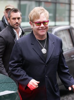 El cantante británico Elton John