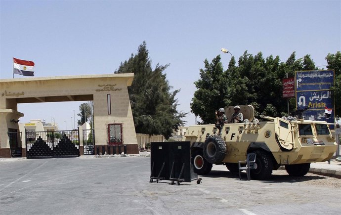Soldado egipcio en la zona del Sinaí
