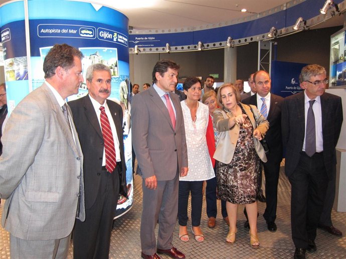 Rosa Aza, En El Centro