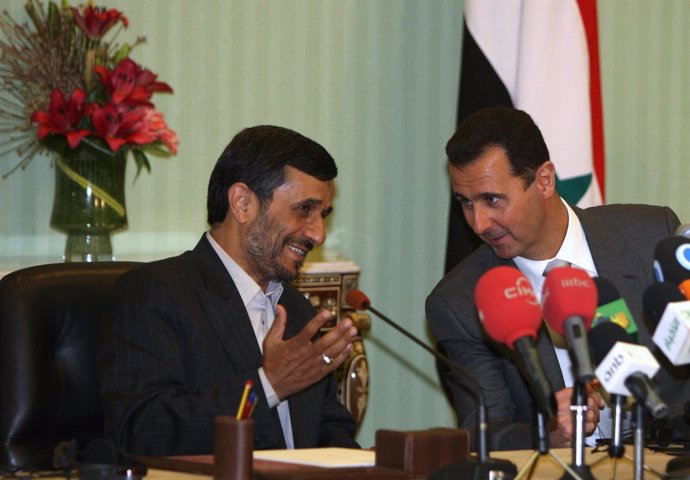 Los presidentes de Irán y Siria, Ahmadineyad y Al Assad en rueda de prensa