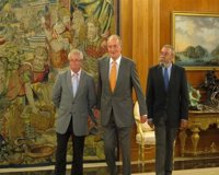 El Rey viaja a Palma de Mallorca para iniciar sus vacaciones en Marivent