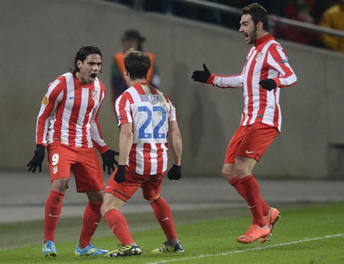 El Atlético Celebra El Gol De Falcao
