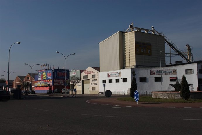 POLIGONO MARIFE , TALAVERA