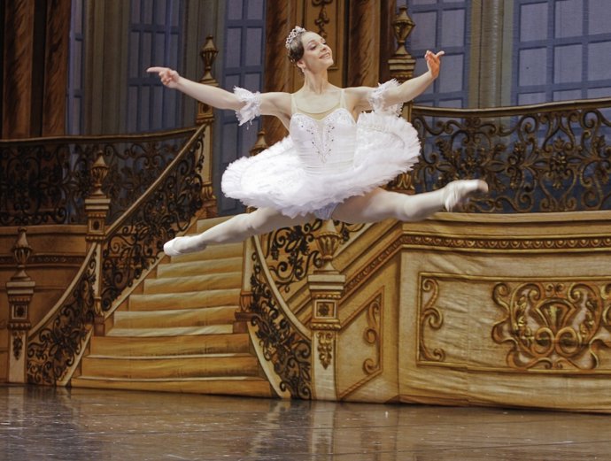 " LA BELLA DURMIENTE "