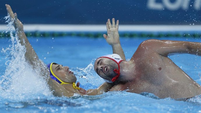 España pierde en waterpolo de los Juegos Olímpicos (Blai Mallarach)