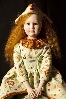 Una Muñeca Expuesta En 'In-Dolls', El Festival De Muñecas De La Costa Brava