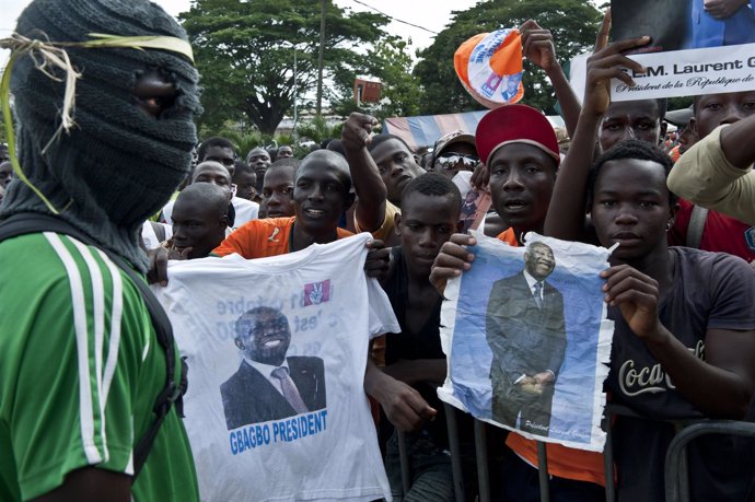 Partidarios de Gbagbo en las calles de Abiyán