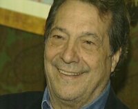 El albaceteño José Luis Cuerda considera una "merma irreparable para la comunidad" la muerte de Sancho Gracia