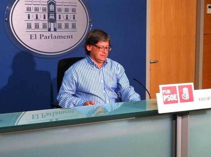  Portavoz Adjunto Socialista En El Parlamento Balear, Vicens Thomàs