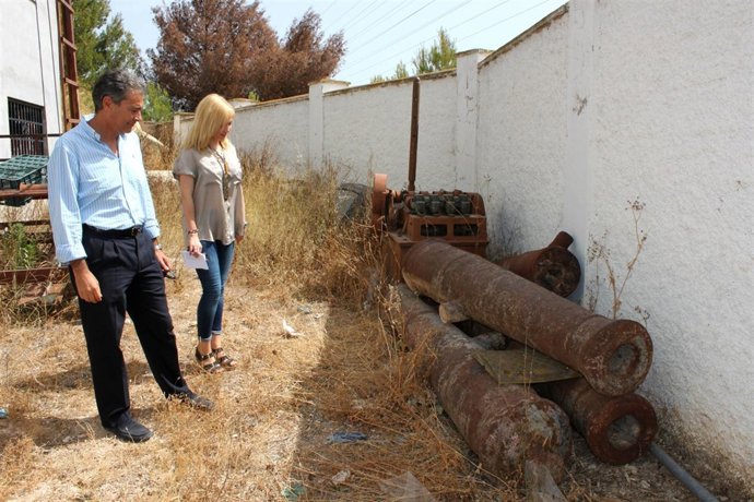 Imagen de los cañones del siglo XIX que restaurará Patrimonio