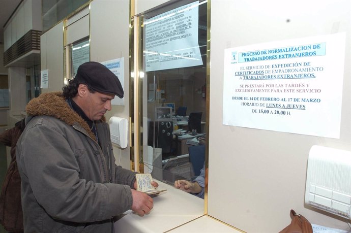 Oficina De Atención Al Inmigrante Del Ayuntamiento De M-Adrid