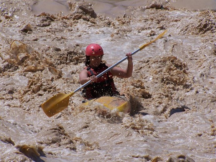 Descenso En Piragua