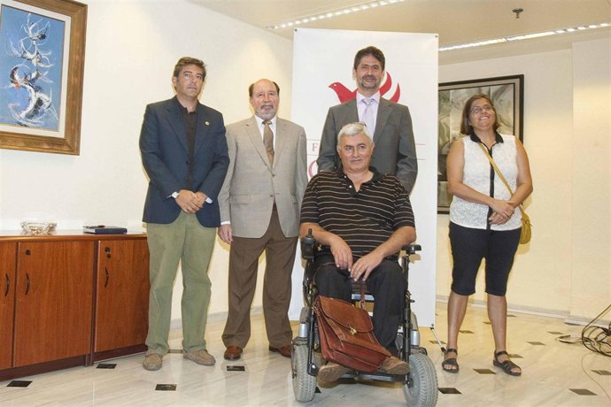 Convenio Entre Fundación Cajasur Y ONG Y Asociaciones