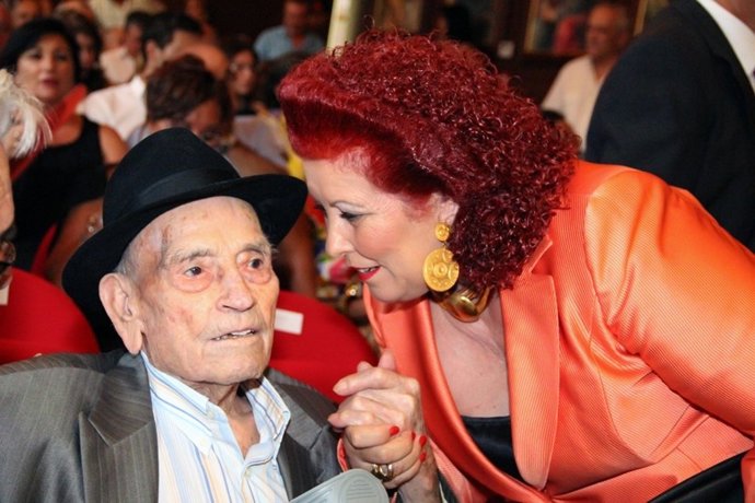 ÛTío Juan Rita' y Consuelo Císcar