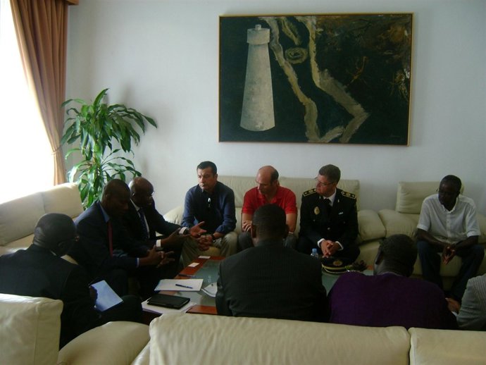 Reunión En Alicante Entre Llorens Y El Ministro De Exteriores De Senegal