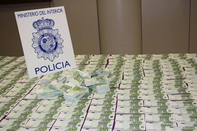 Incautación de dinero falsopor las policías española y búlgara