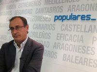 Alonso (PP) a Gordillo: "No se puede ser a la vez Robin Hood y el sheriff de Nothingam cobrando sueldo"
