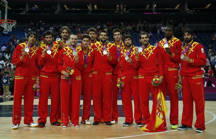 La selección española de baloncesto logra la medalla de plata en Londres