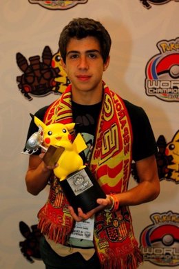 Jaime Martinez subcampeón mundial de Pokemon
