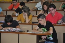 Universitarios