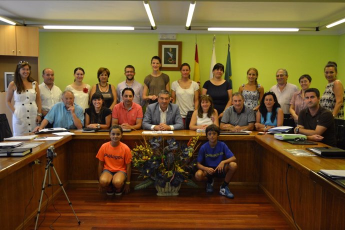 Recepción a Ruth Beitia y Berta Betanzos en el Ayuntamiento de Piálagos