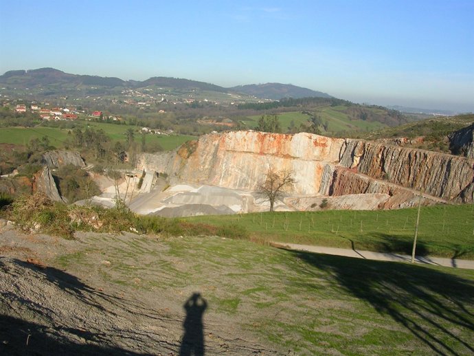 Cantera De Brañes
