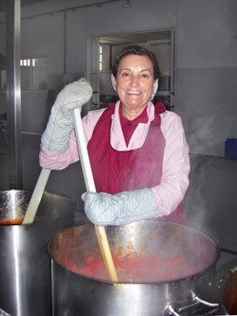 Isabel Muñoz, Presidenta De Honor De La Empresa 'Estilo Kikí'.