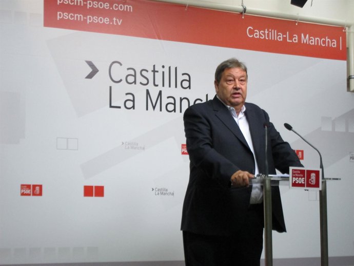 Fernández Vaquero en rueda de prensa