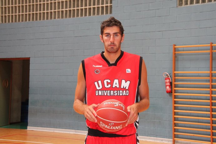 José Ángel Antelo, presentado en el UCAM Murcia