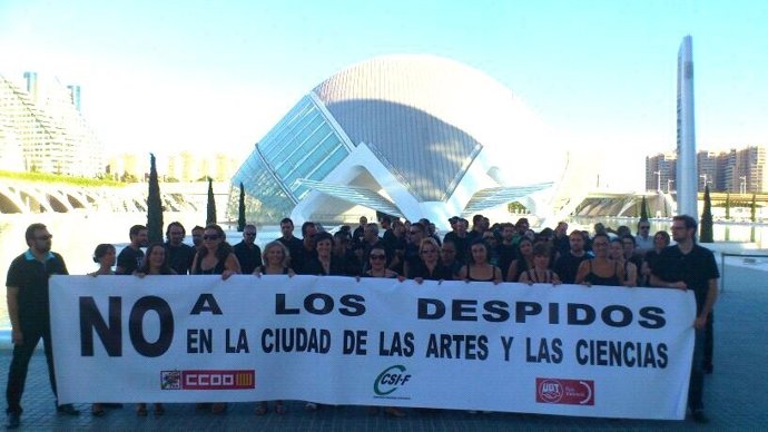 Trabajadores De CACSA Concentrados Contra El ERE