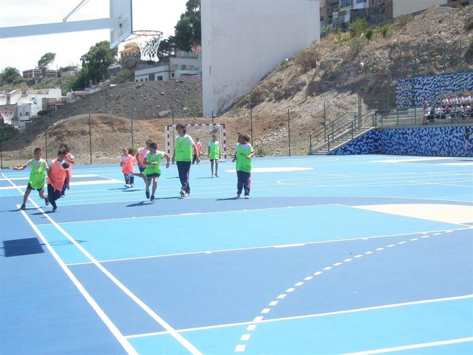Nuevas pistas deportivas en Hoya Andrea, Nueva Paterna y Las Rehoyas