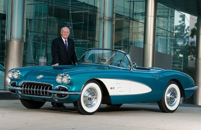 El Presidente De General Motors Subasta Su Corvette De 1958