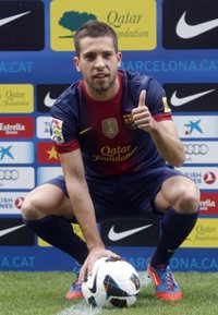 Fútbol/Liga BBVA.- La crisis amordaza al fútbol y deja un verano sin fichajes de relumbrón