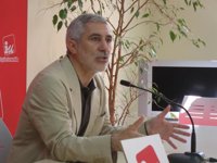 Llamazares culpa al Gobierno de las "situaciones irregulares" en el cobro de 400 euros por no realizar "inspecciones"