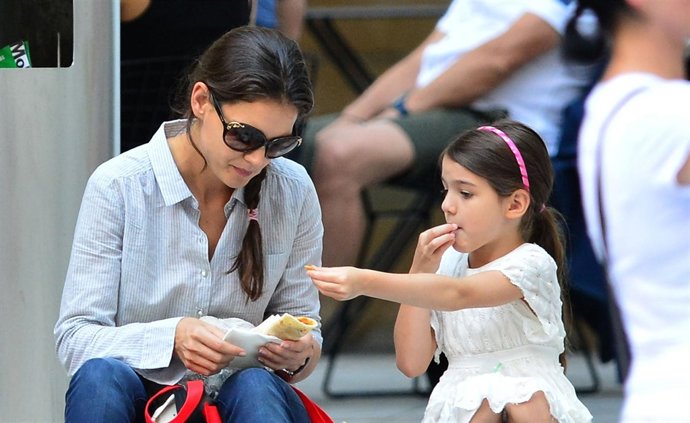 Katie Holmes y Suri Cruise comparten una tarde de paseo por Manhattan