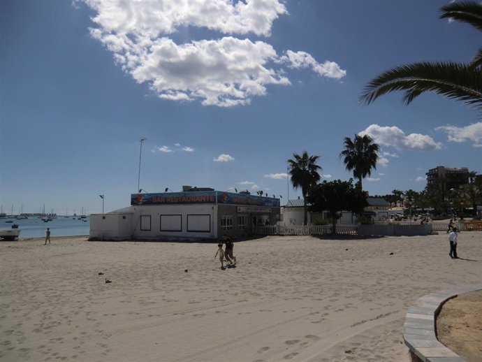 Restaurantes Lonja De Pescado Mar Menor, A Pie De Playa