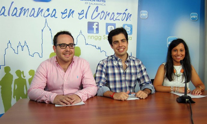 Eduardo Carazo (centro), aspirante a liderar NN.GG CyL