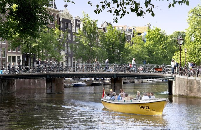 Canal Amsterdam