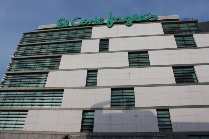 EL CORTE INGLES , TALAVERA DE LA REINA