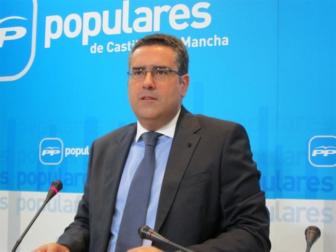 Rodríguez en rueda de prensa