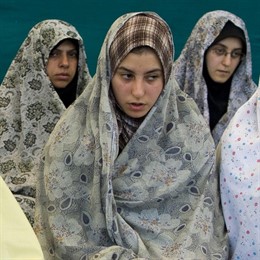 Al menos nueve personas se enfrentan a la lapidación en Irán