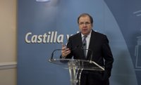 Entra en vigor el decreto de Castilla y León que reduce días libres a funcionarios y elimina su paga extra