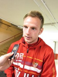 Fútbol.- Rakitic: "No quiero ver ni un partido desde el banquillo"