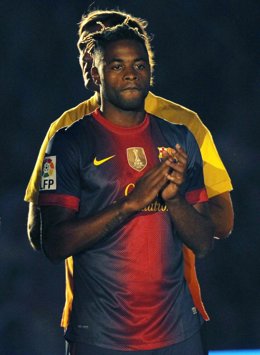 Alex Song, presentado con el Barcelona