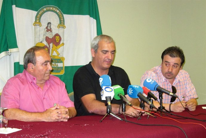 José Salas, Antonio Jesús Ruiz Y Antonio Rincón En La Rueda De Prensa.