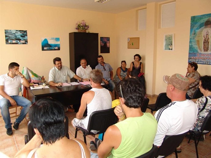 Reunión con los vecinos afectados