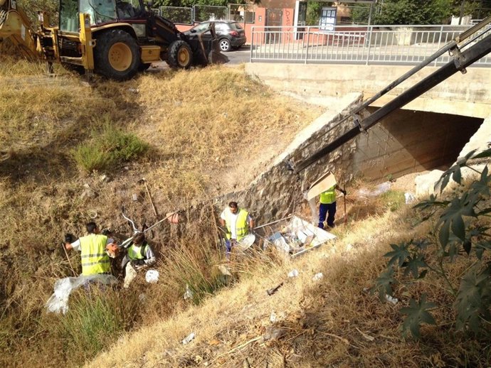 Conservación y limpieza de arroyos