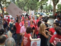 El consejo de administración de RTVV aprueba el ERE para un "máximo" de 1.198 trabajadores con los votos del PP